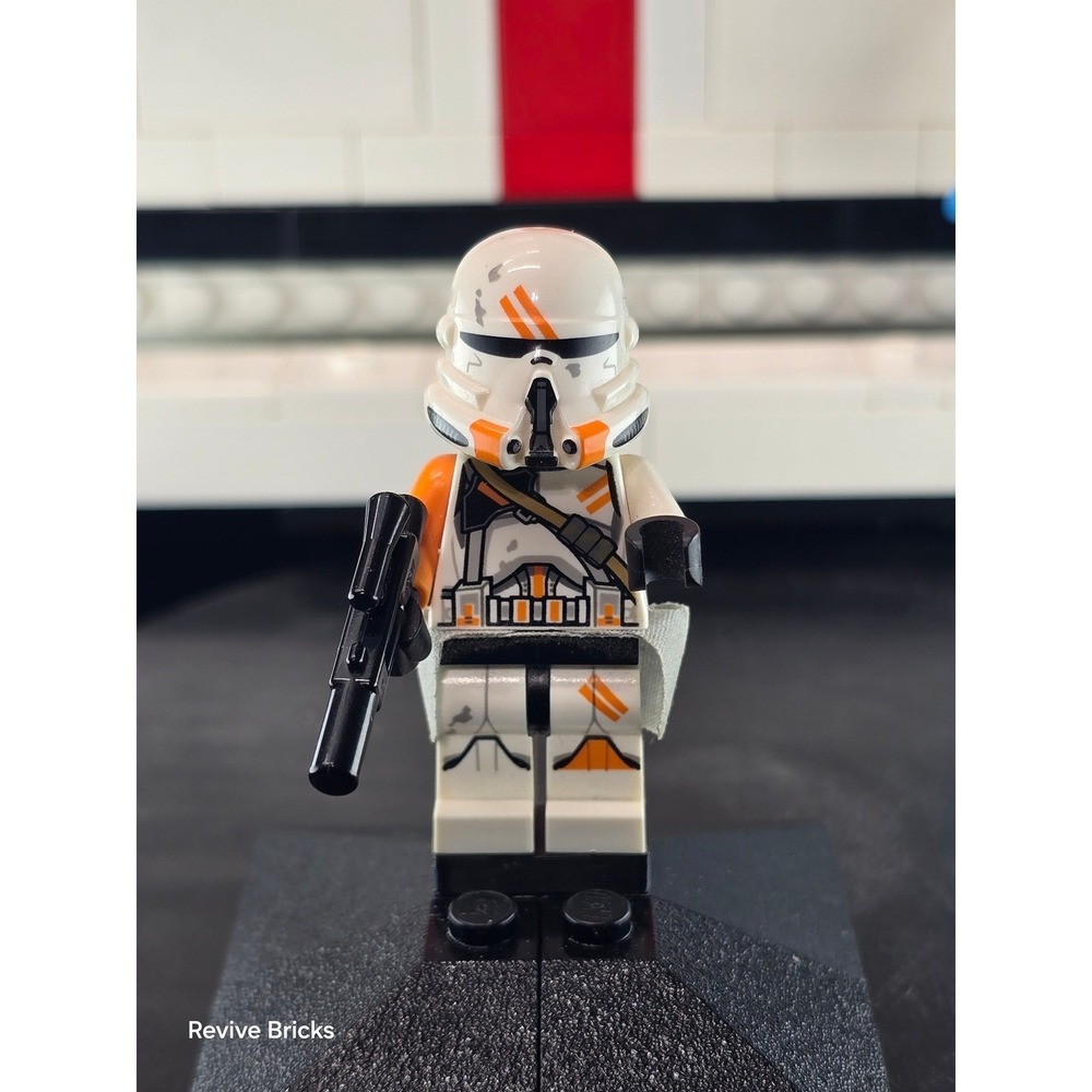 Star Wars sw0523 Clone Airborne Trooper 212th Attack Battalion Phase 2 Orange Ar